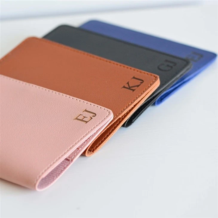 passport wallet